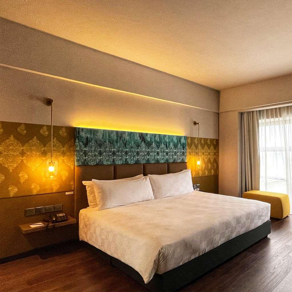 Hotel Maya Kuala Lumpur City Centre Room photo
